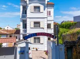 Hotel Shkodra L