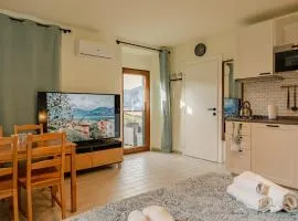 Casa Galya with private patio by GardaDoma