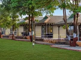 Nature Trails Kundalika, Kolad