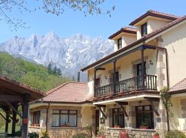 Viesnīca Hotel El Jisu pilsētā Kamaleņo