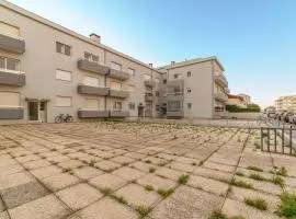 Excellent location, good access to the beach