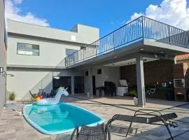 Maktub Casa e Area de Lazer Temporada Delfinopolis