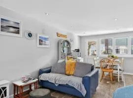 2 Bed in Freshwater East oc-s39030