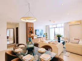 The Crane Homes-Pool, Gym and Private Balcony