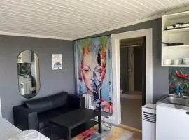 Klinta Seaview Cabin ensuite