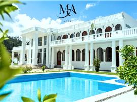 Mansión Altamirano - Hotel, hotel in Talavera