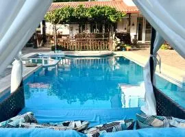 Punta Blanca Ocean Suites