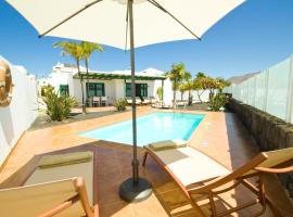Villas Costa Papagayo - By AZ Rentals, hotel v mestu Playa Blanca