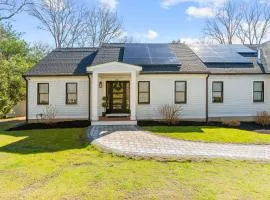 Elegant Family Osterville Retreat Near Dowses Beach