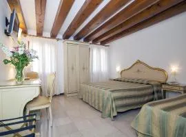 Hotel Orion