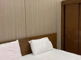 شقق منزل الشرقي للشقق المخدومة