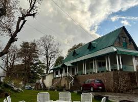 FIRHILL RESORT Kashmir Point - Murree Hill Station, hotel v mestu Murree