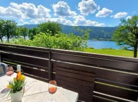 MARIA Seeblick Appartement, Haus Hänsel u Gretel am Ossiacher See mit direktem Seezugang, Hallenbad