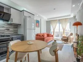 Modern 2BR City Center Bliss Stay