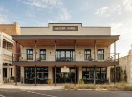 Albert Hotel