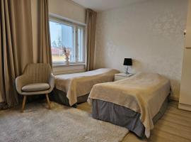 Alimman kerroksen yksiö, Hotel in Jokioinen