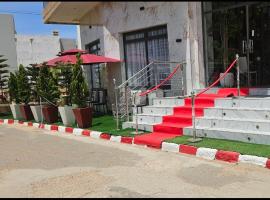 Hôtel NGOR ALMADIES 4 étoiles, hótel í Dakar
