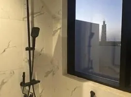 الاطلالة السعيدة