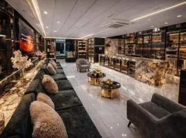 1Million Suites