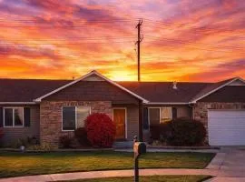 Spacious 5BR Home with Yard & Basement Lounge