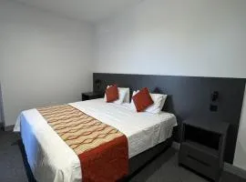 Commercial Hotel - Standard Double