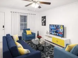 FIFA-12 min to AT&T stdm, 2b2b, game room, 6 flags, yellow