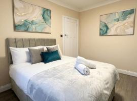 Grand Royal Guesthouse, hotel din Lucan