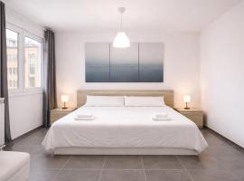 Nova Suites Viveiro、ビベイロのホテル