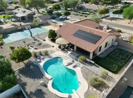 Glendale Paradise - Pool - Pickleball - Putt-Putt
