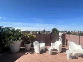 L'aparté Design superbe T3 avec Rooftop 4pers
