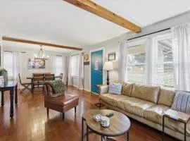 Waldo Craftsman - Fenced yard Walkable to dining