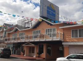 Hotel Villa Fontana Inn, hotel em Ensenada