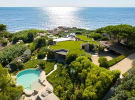 Waterfront Villa at La Réserve Ramatuelle, hotel en Ramatuelle