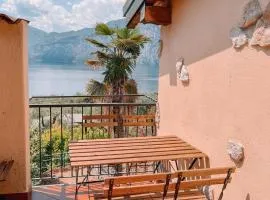 Villa Valya by GardaDoma