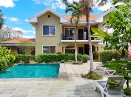 Hotel Robledal, hotel a Alajuela