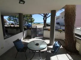 Beach Apartment- Fronte Spiaggia