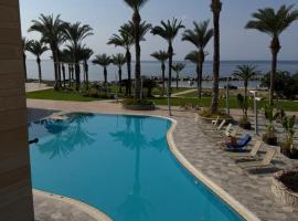 Casa Clara Chloraka direkt am Meer und Beach, hotel a Klorakas