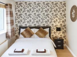 Private Room Near Excel London & City Airport Free Parking Available & WiFi, hotel a North Woolwich