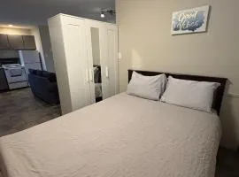 Renovated Studio with Modern and Farmhouse Decor 8