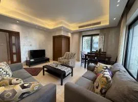 An elegant house, a rest area and close to