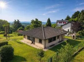 I Tre Fratelli Ad Arona 4BR, garden, jacuzzi, lake