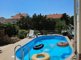 Apartmani Kasteljan 7, Stara novalja