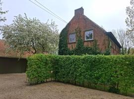 Huis aan Puyenbroeck, hotel i Wachtebeke