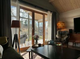 Idyllic cottage in the countryside, hotel v destinaci Haram