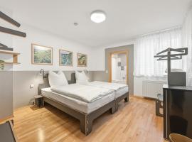 DOMEKY Backnang 2,2m Bett, zentral, Glasfaser für Business, Crews, Familien, מלון בבקננג