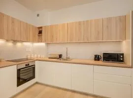 River side apartment B3