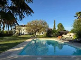Belle Demeure Charentaise - Piscine chauffée