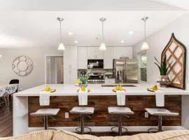 5mins to Great SW Equestrian Center, Sleeps 8, Premium Home - GJ