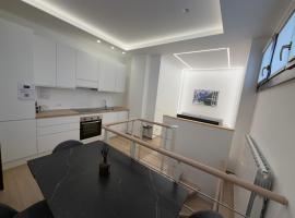 Elegante suite con box privato e vista, hotel u gradu 'Aprica'