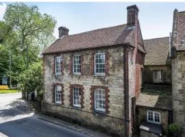 Charming 2 bed cottage - Midhurst